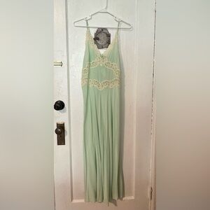 Doen Mint Silk lace trim dress